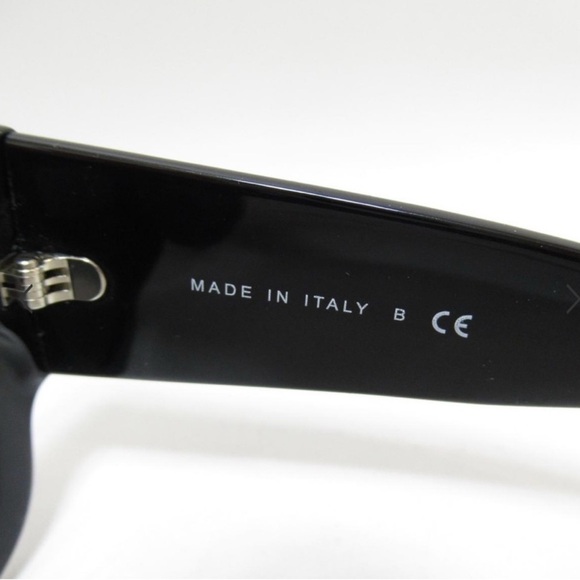 Chanel Sunglasses 5421-B - Picture 5 of 8